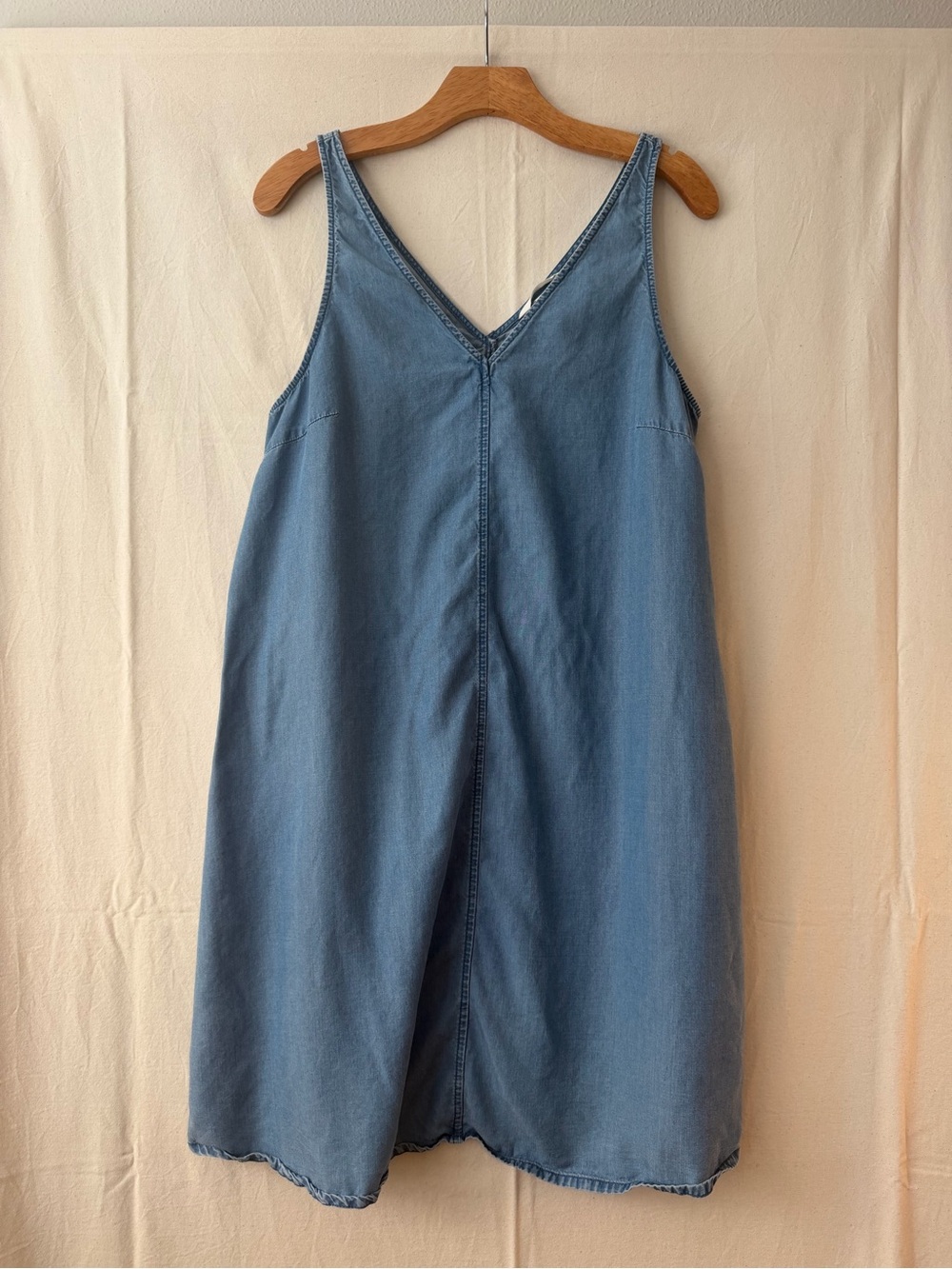 H&M Mama/Maternity Light Blue Chambray Dress